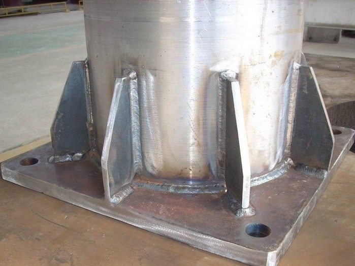 Производство и изготовление металлоконструкции из труб на заводе МТПЗ ...